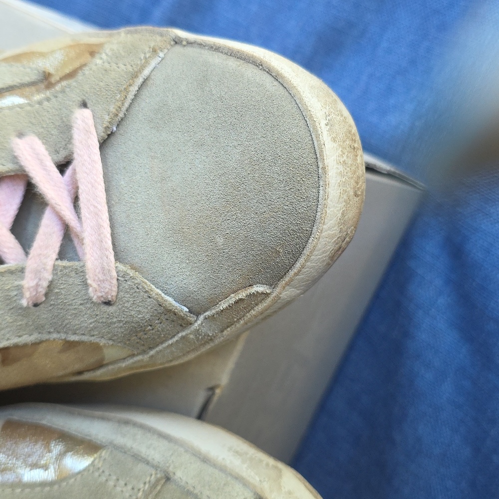 Golden Goose Camouflage Sneakers with Pink Accents - Picture 3 of 8